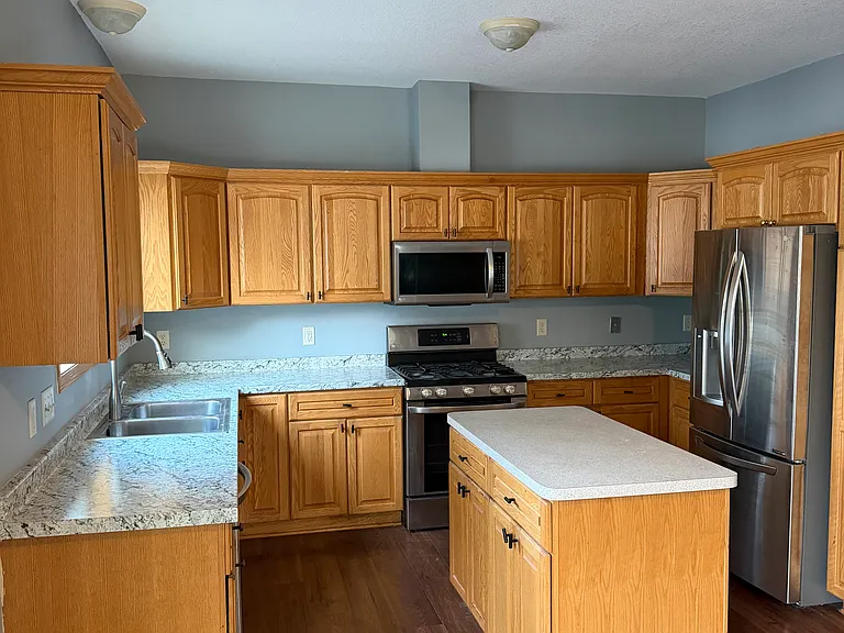 3906 Reservoir Blvd NE — Photo 11