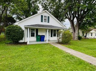 925 Forest St, Christiansburg, VA 24073