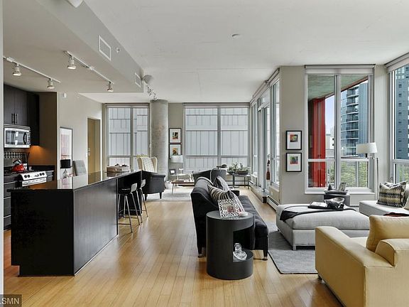 3rd image of 901 2nd St S #307