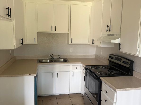 557 S El Cielo Rd #39