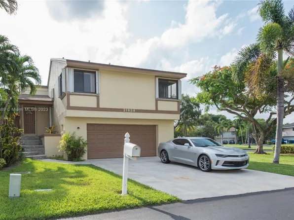 21838 SW 100th Pl, Cutler Bay, FL 33190
