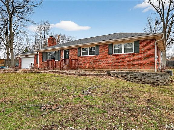 5th image of 1539 Twillman Ave