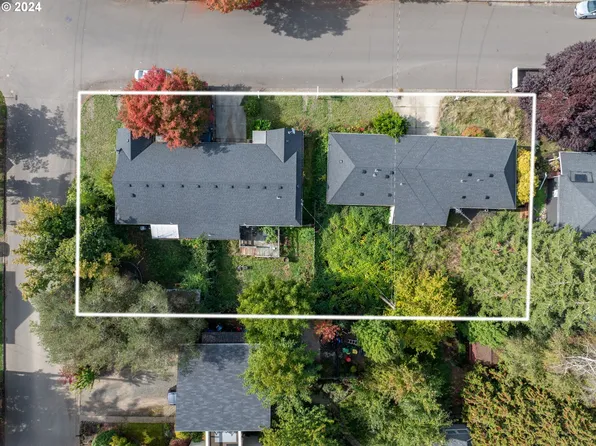 404/410 SW Elmwood Ave, McMinnville, OR 97128