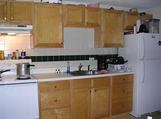 4th image of 234 Low St APT 14