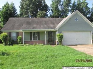4423 Shadow Glen Dr, Horn Lake, MS 38637