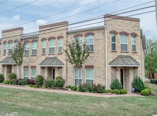 313 S Kealy Ave, Lewisville, TX 75057