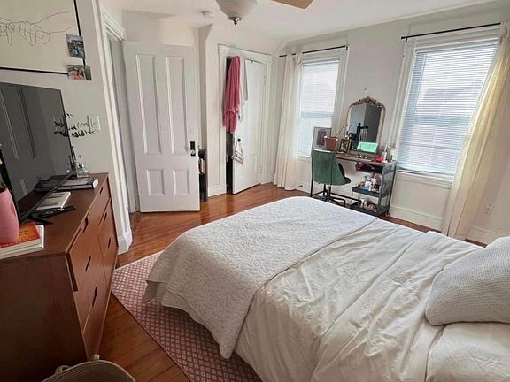 2nd image of 55 Willow Ave Unit 55