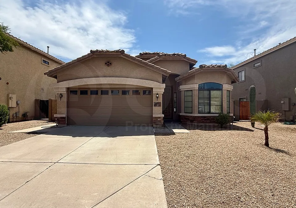 5301 E Carol Ave
