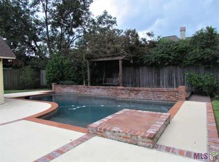 17912 Heritage Estates Dr, Baton Rouge, LA 70810