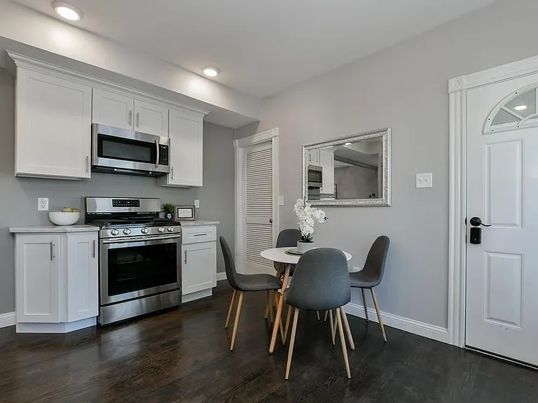26 Elder St #1 — Photo 3