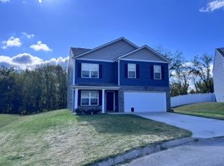 1610 River Poppy Rd, Mascot, TN 37806