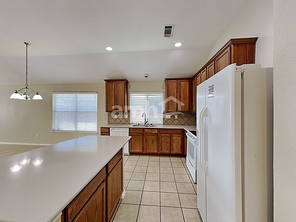 4th image of 126 Buckskin Dr