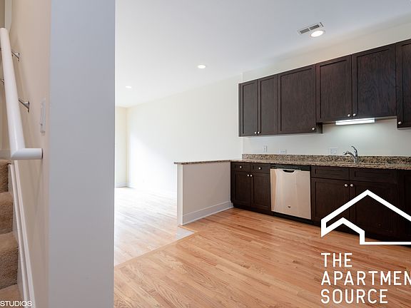 2nd image of 2510 N Willetts Ct #2DD
