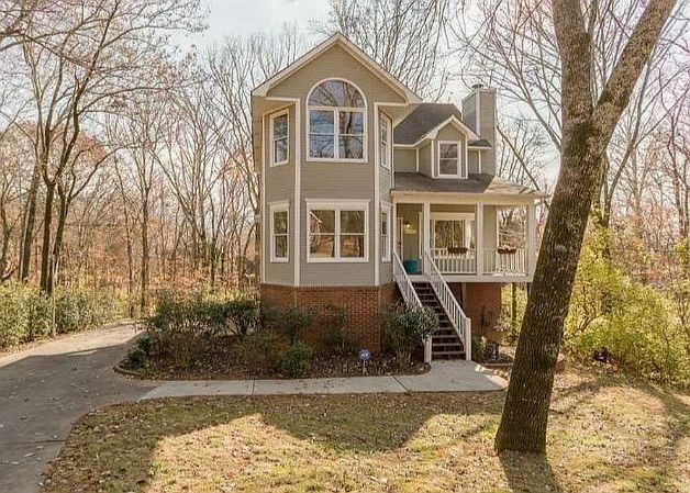 1st image of 2606 Sutcliff Dr NE