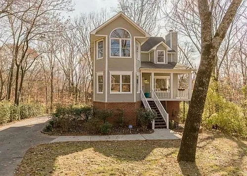 2606 Sutcliff Dr NE Photo 1