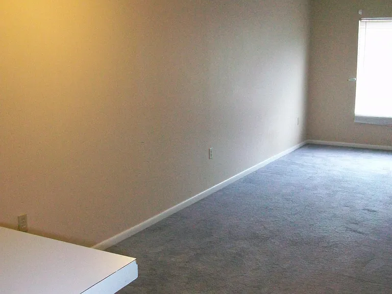 1600 Park Cir #416 — Photo 9
