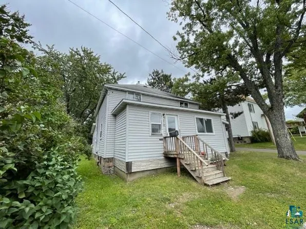 218 N 1st Ave E, Ely, MN 55731