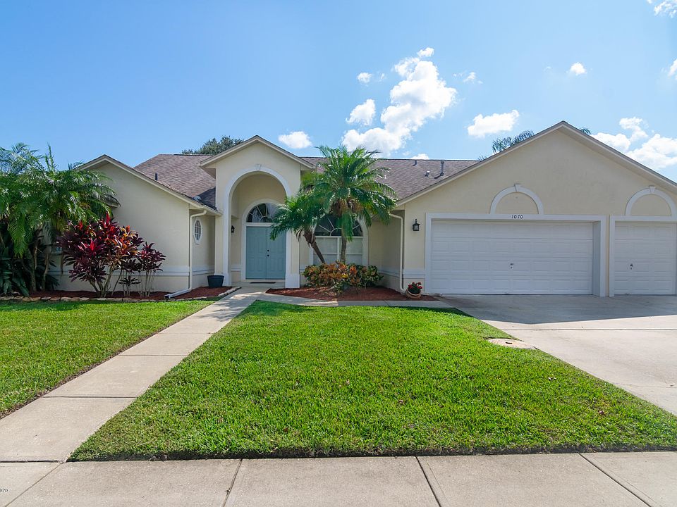 1st image of 1070 Egret Lake Way