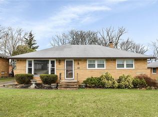 2800 Augustine Dr, Parma, OH