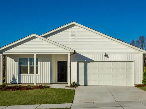 1625 Heron Pond St, Raleigh, NC 27604