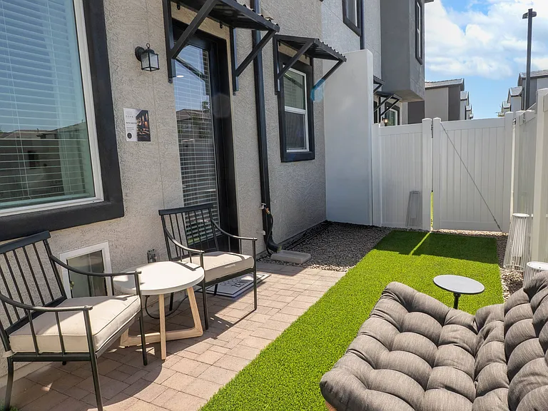 Zenn Skyview — Photo 36