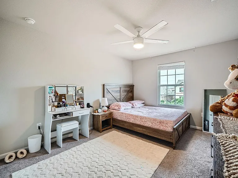 17233 Casanova Ave — Photo 7