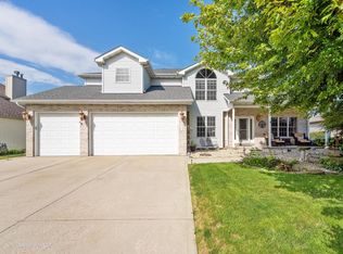 713 Joanne Dr, Minooka, IL 60447