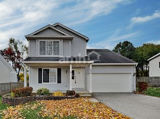 233 E Cobbler Ct, Round Lake Beach, IL 60073
