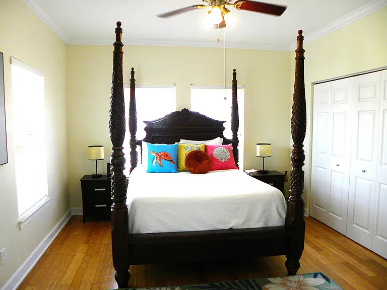 Front Master Bedroom with Queen Bed