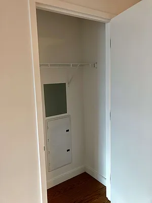 Rented by Winzone Realty Inc | media 27