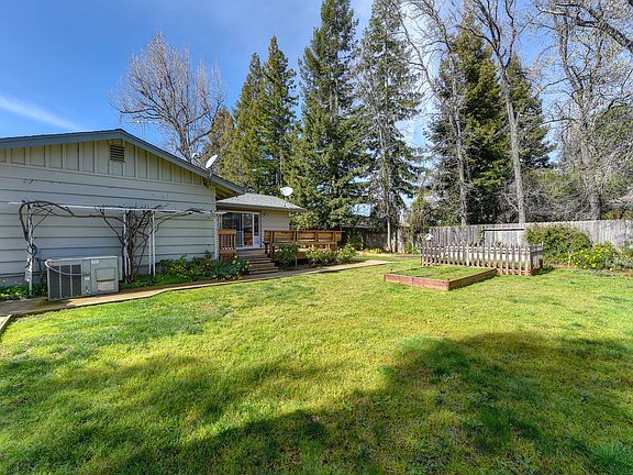 5th image of 1420 Wesley Ln