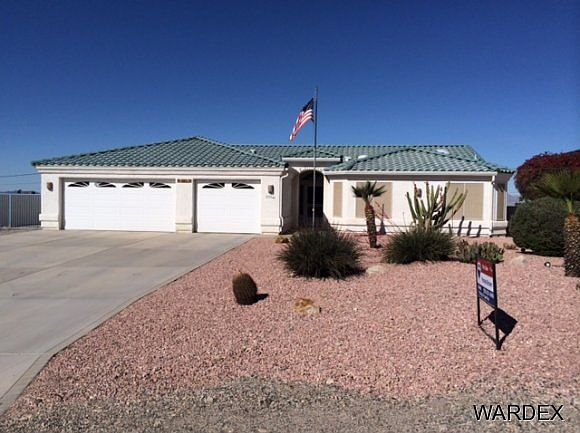 1st image of 3707 Comet Dr