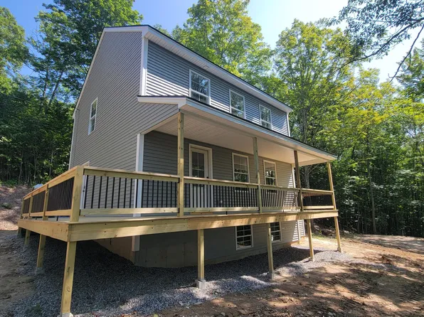 5 Waldron Drive, Limerick, ME 04048