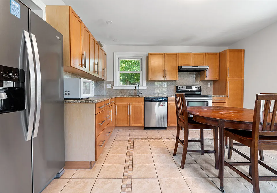 15 Holton St #2