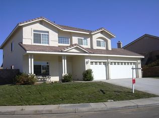 39910 Sunstar St, Palmdale, CA 93551
