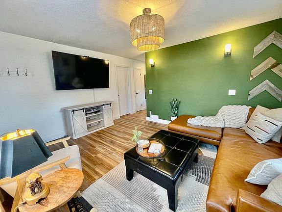 3rd image of 2715 Brighton Ave NE #2715