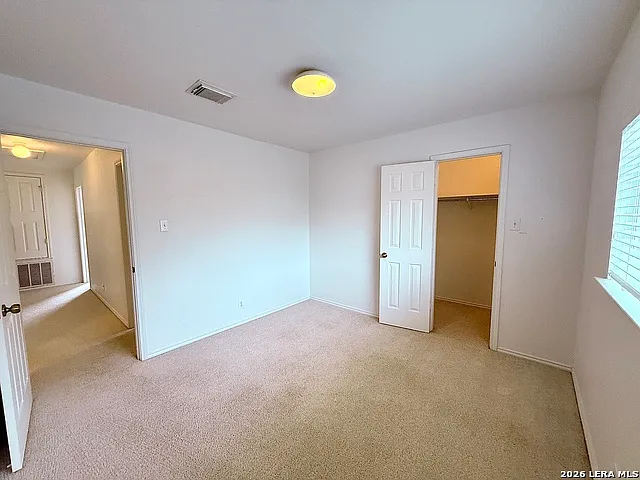 2051 Club Xing — Photo 22