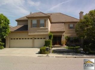 24028 Clarington Dr, Canoga Park, CA 91304