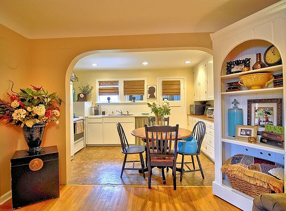 4th image of 24303 SE 468th St