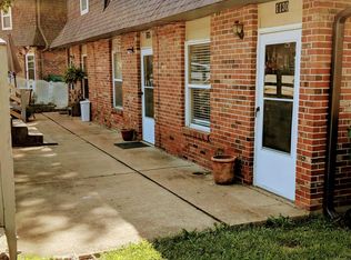 1130 Westward Trails Dr, Imperial, MO 63052