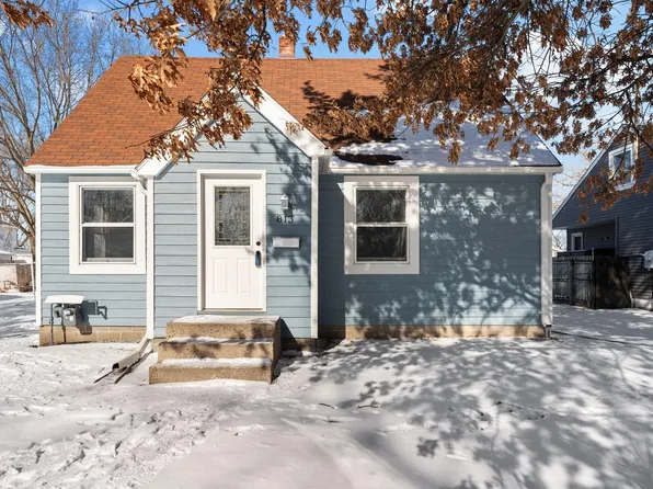 813 9th Ave NE, Waseca, MN 56093