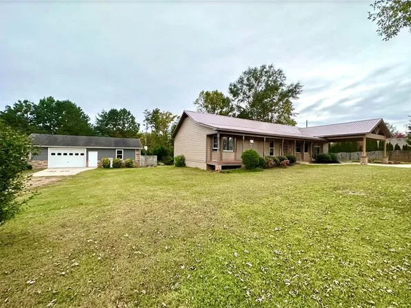 4881 Gaydon Rd, Powder Springs, GA 30127