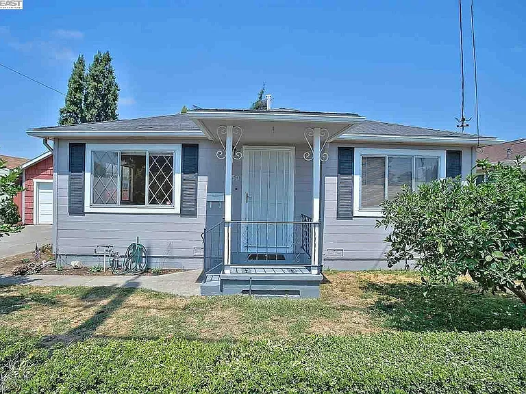 255 Medford Ave — Photo 6