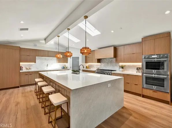 3262 Ruth Elaine Dr, Los Alamitos, CA 90720