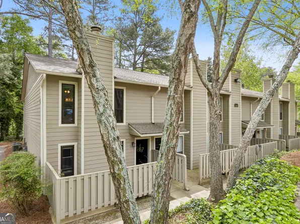 107 River Mill Cir, Roswell, GA 30075