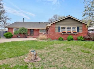 2017 N Hyacinth St, Wichita, KS 67203