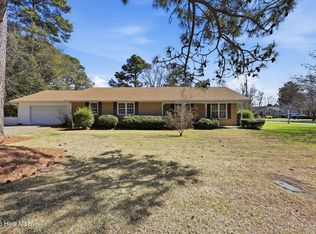 1514 Crescent Drive, Elizabeth City, NC 27909