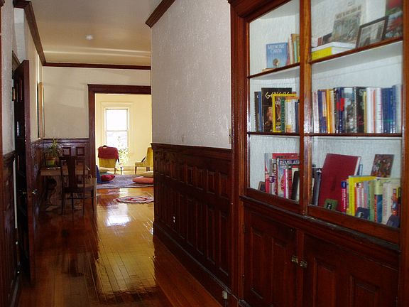 3rd image of 151 Summer St