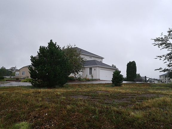 4th image of 9877 E 148th Pl