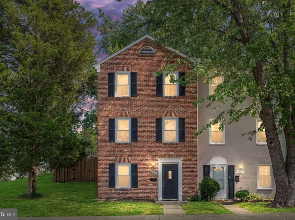 2903 Wren Ct, Woodbridge, VA 22191